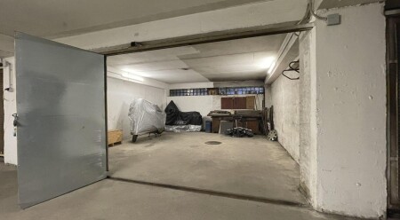 Pronájem garáže 18 m2 v garážovém komplexu na ul. Albertova v Olomouci