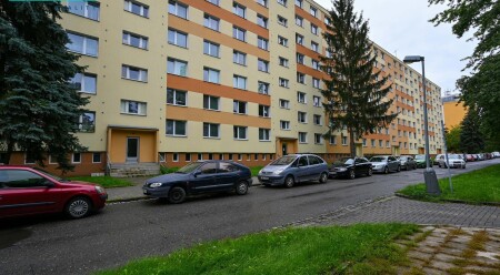Pronájem pěkného, udržovaného bytu 2+1 na ulici I. P. Pavlova v Olomouci