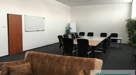 Pronájem zcela nového kancelářského prostoru o výměře 100 m2 v Olomouci