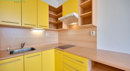 Pronájem hezkého bytu s balkonem o dispozici 2+kk 40 m2 v Olomouci ul. Jílová