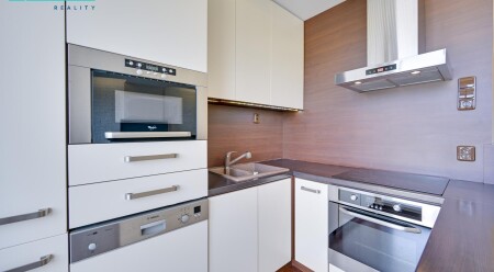 Pronájem nadstandartního rodinného bytu ve velmi oblíbené lokalitě na ulici Mošnerova v Olomouci.