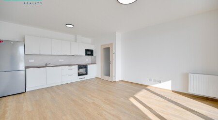 Pronájem právě dokončené novostavby bytu s terasou a komorou nacházející se v novostavbě domu na uli