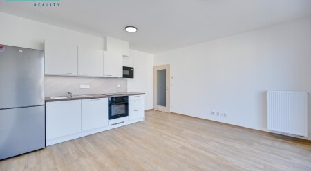 Pronájem právě dokončené novostavby bytu s terasou a komorou nacházející se v novostavbě domu na uli