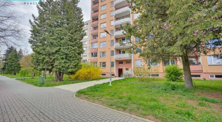 Pronájem krásného a kompletně zrekonstruovaného bytu o dispozici 3+1, ul. Gen. Svobody, Uničov.