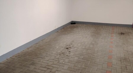 Prodej  vnitřního garážového stání v Olomouci na ul. Jarmily Glazarové