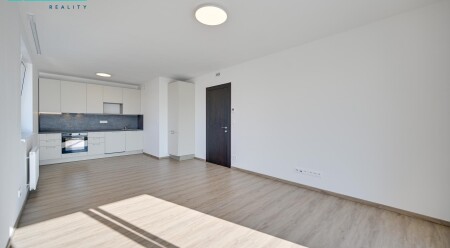 Pronájem novostavby 2+kk na ulici Tř. Jiřího Pelikána 