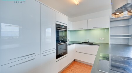 Pronájem velmi hezkého bytu 4 + kk na ulici Mošnerova v Olomouci