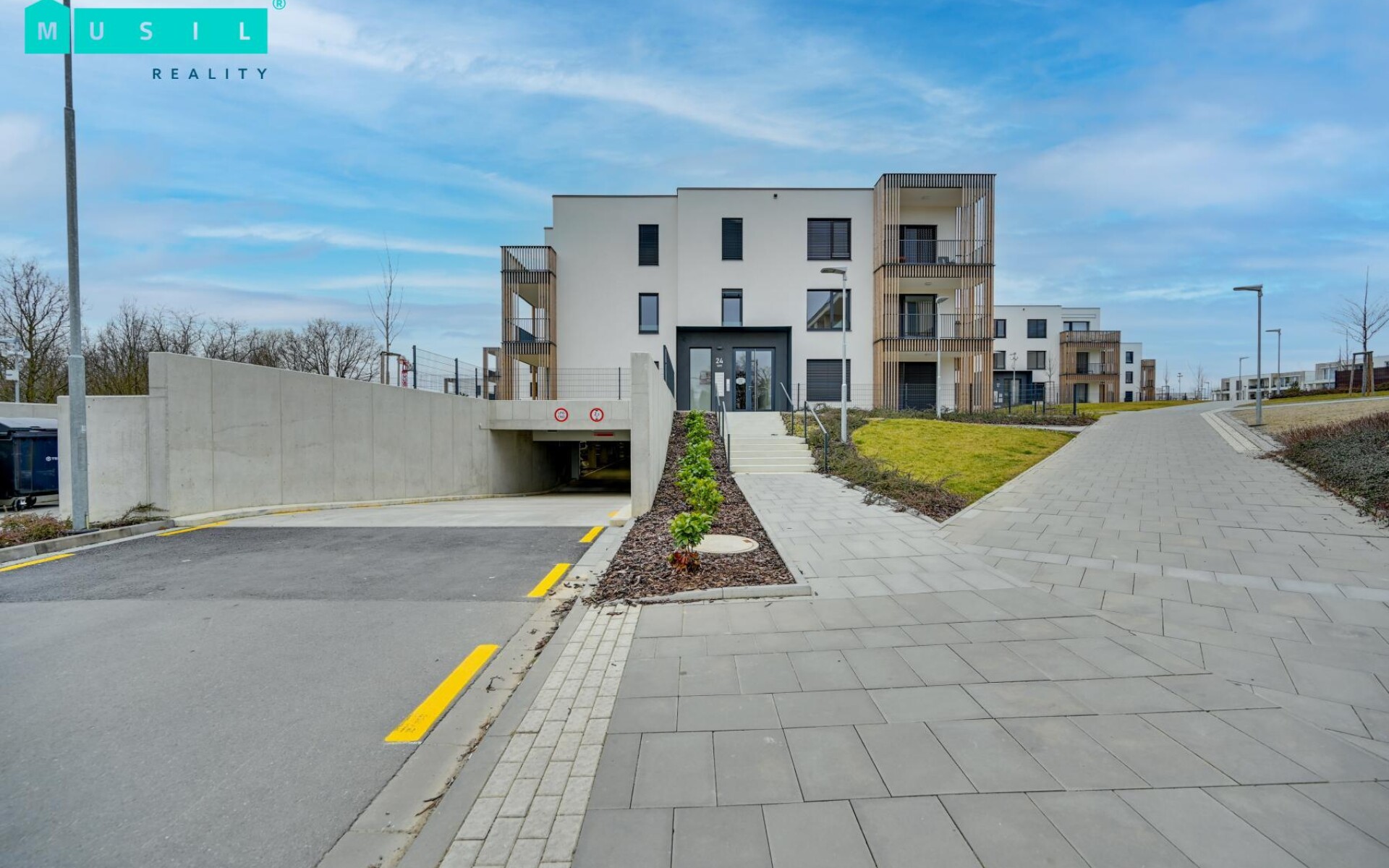 Pronájem exkluzivního bydlení v rezidenční čtvrti Vila park v Olomouci. - Musil Reality